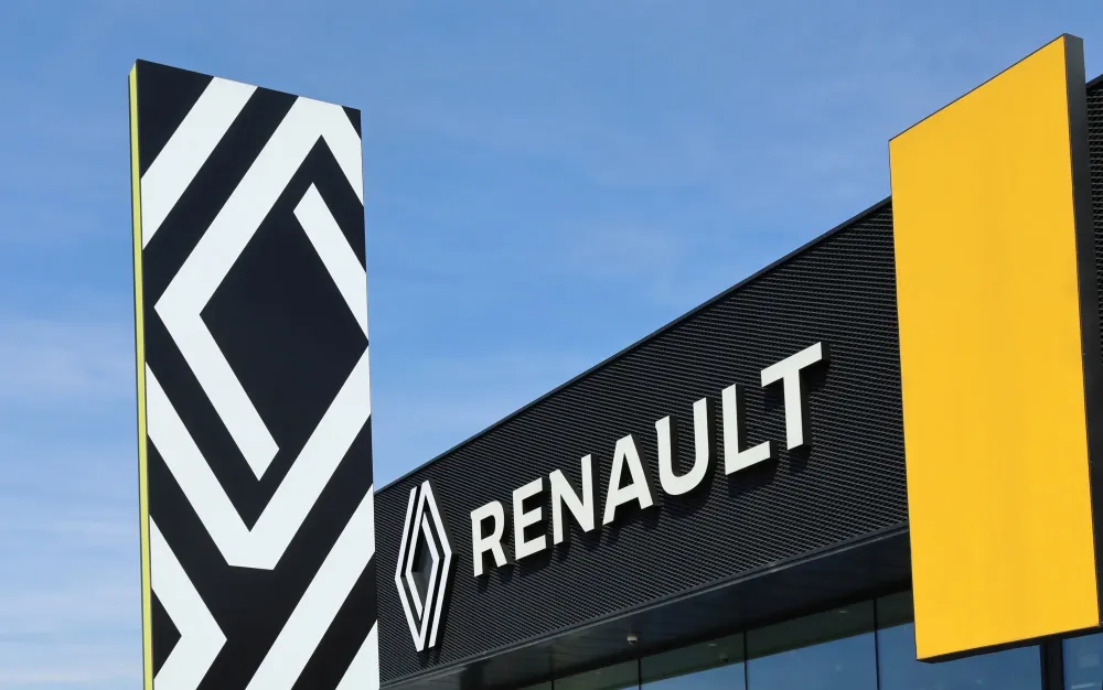 Facade Garage Renault